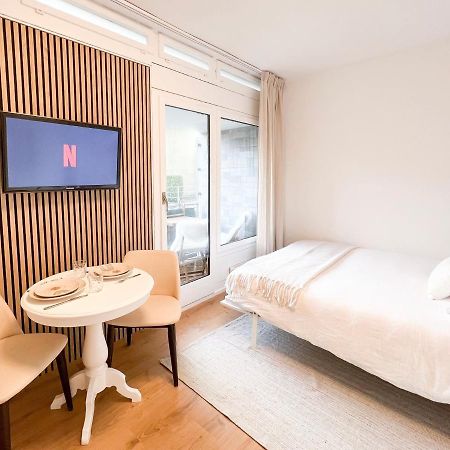 Bright Tiny Studio - Shared Pool & Sauna - Free Parking - Air Condition Muralto المظهر الخارجي الصورة